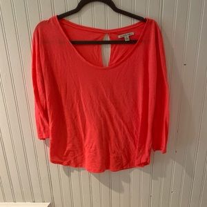 American Eagle Flowy 3/4 sleeve top